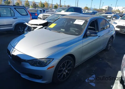 2013 BMW 328I из США, поврежденный, VIN WBA3A5G52DNP20169
